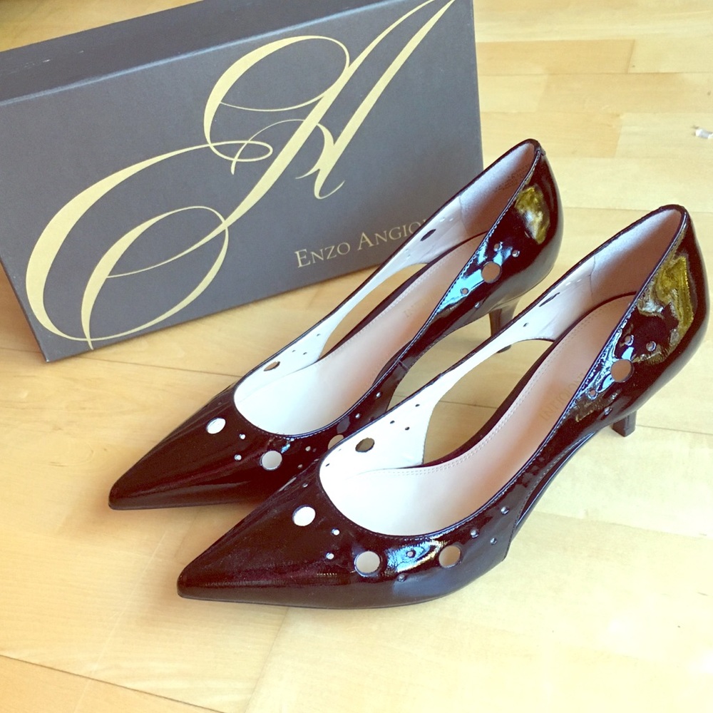 NWT Enzo Angiolini Kitten Heel Patent Pumps